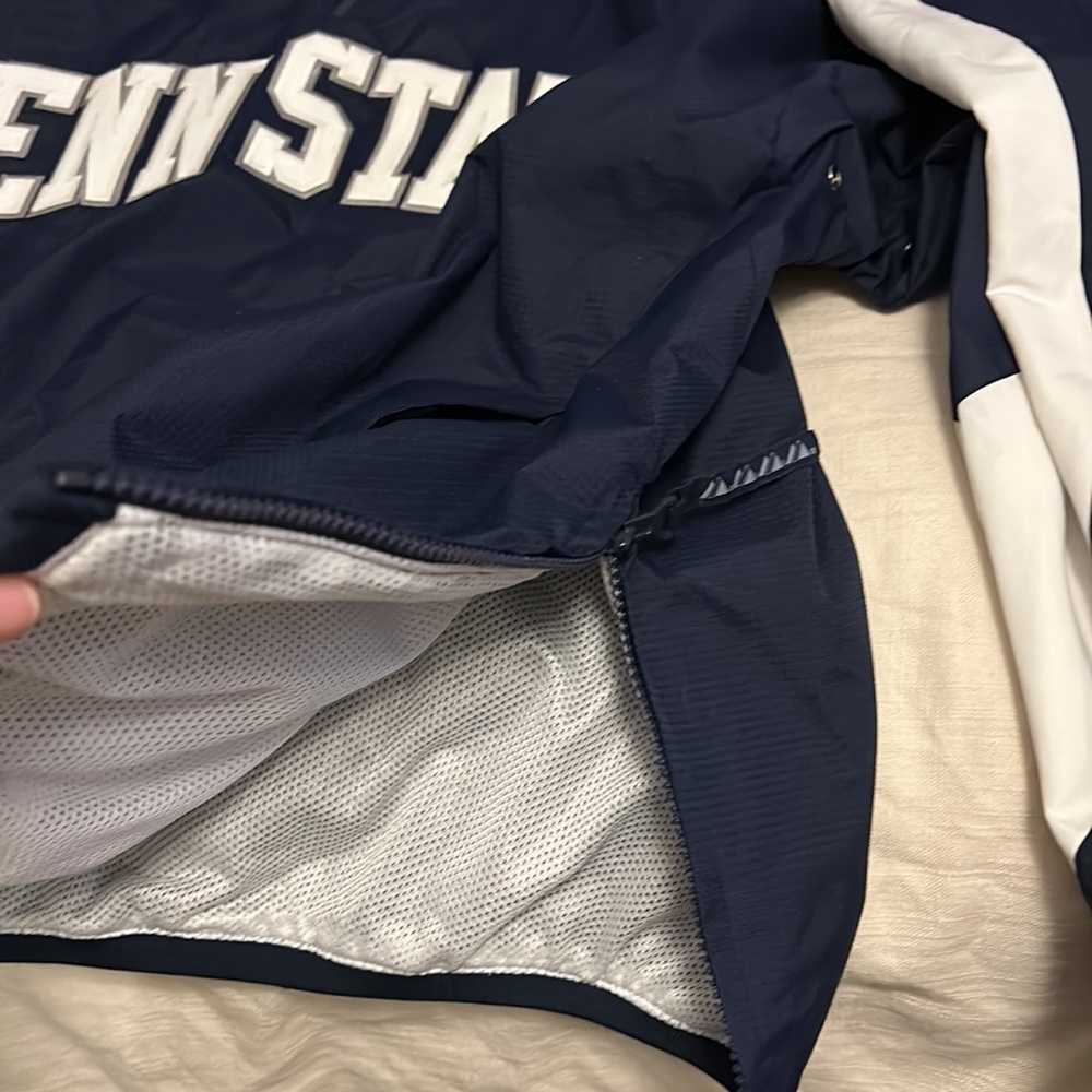 Pen State rain jacket. - Picture 4 of 6